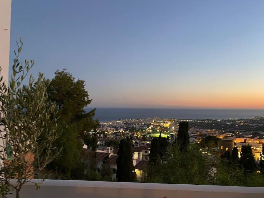 Precioso Apartamento Mandarinos Con Vistas Al Mar Nerja Kültér fotó