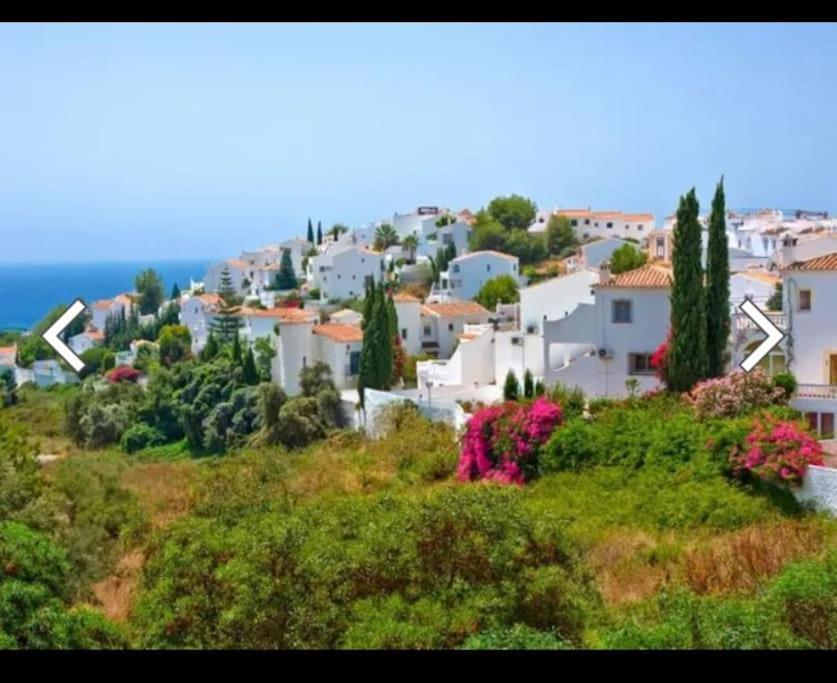 Precioso Apartamento Mandarinos Con Vistas Al Mar Nerja Kültér fotó