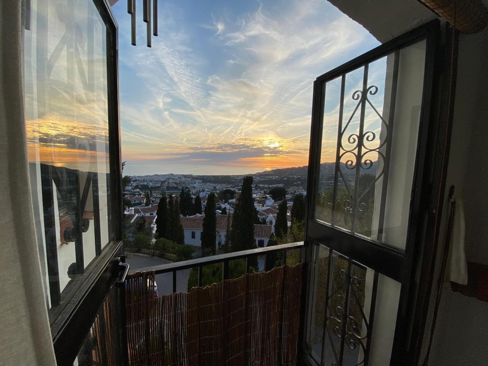 Precioso Apartamento Mandarinos Con Vistas Al Mar Nerja Kültér fotó